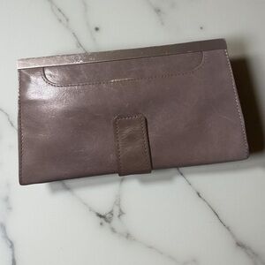 Hobo International Lauren clutch wallet distressed polished leather Taupe